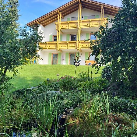 Ferienwohnung Am Kirchberg Achslach Екстериор снимка