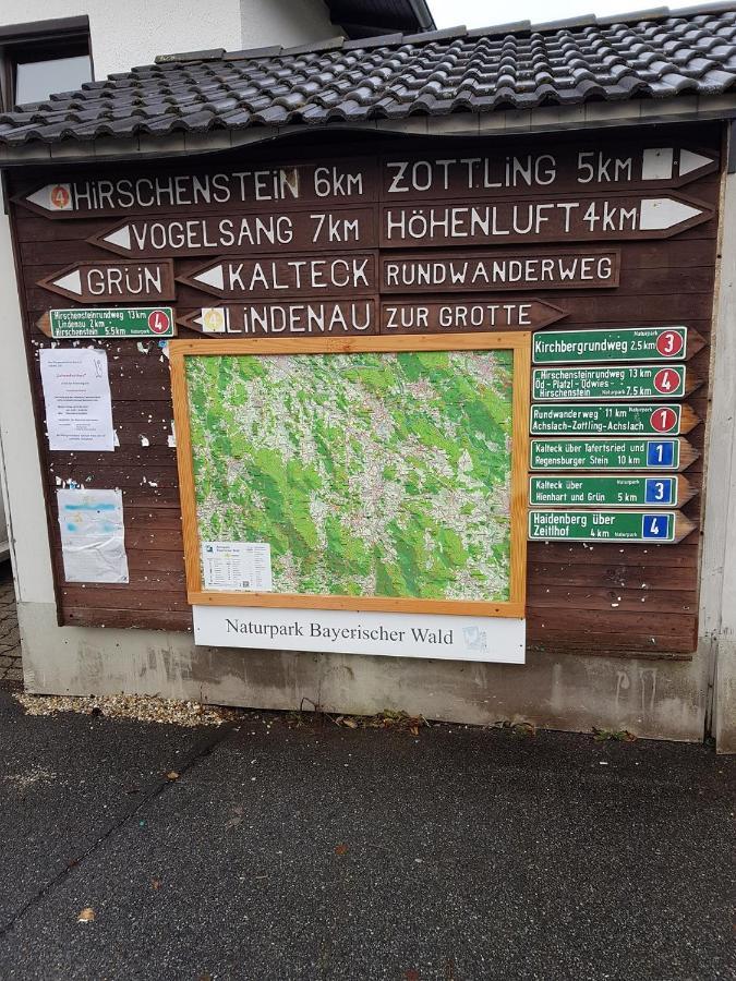 Ferienwohnung Am Kirchberg Achslach Екстериор снимка
